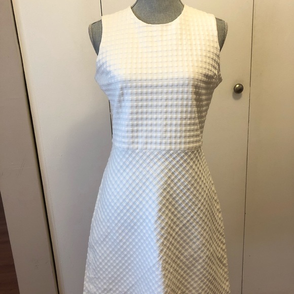 💲🔻 Theory Women's White Textured  Dress - Picture 2 of 7